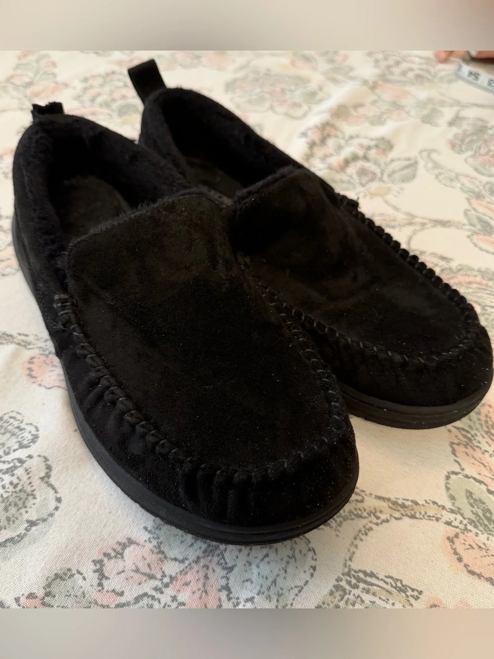Skechers Black Faux Suede Slip-On Moccasin Loafers Slippers Men’s